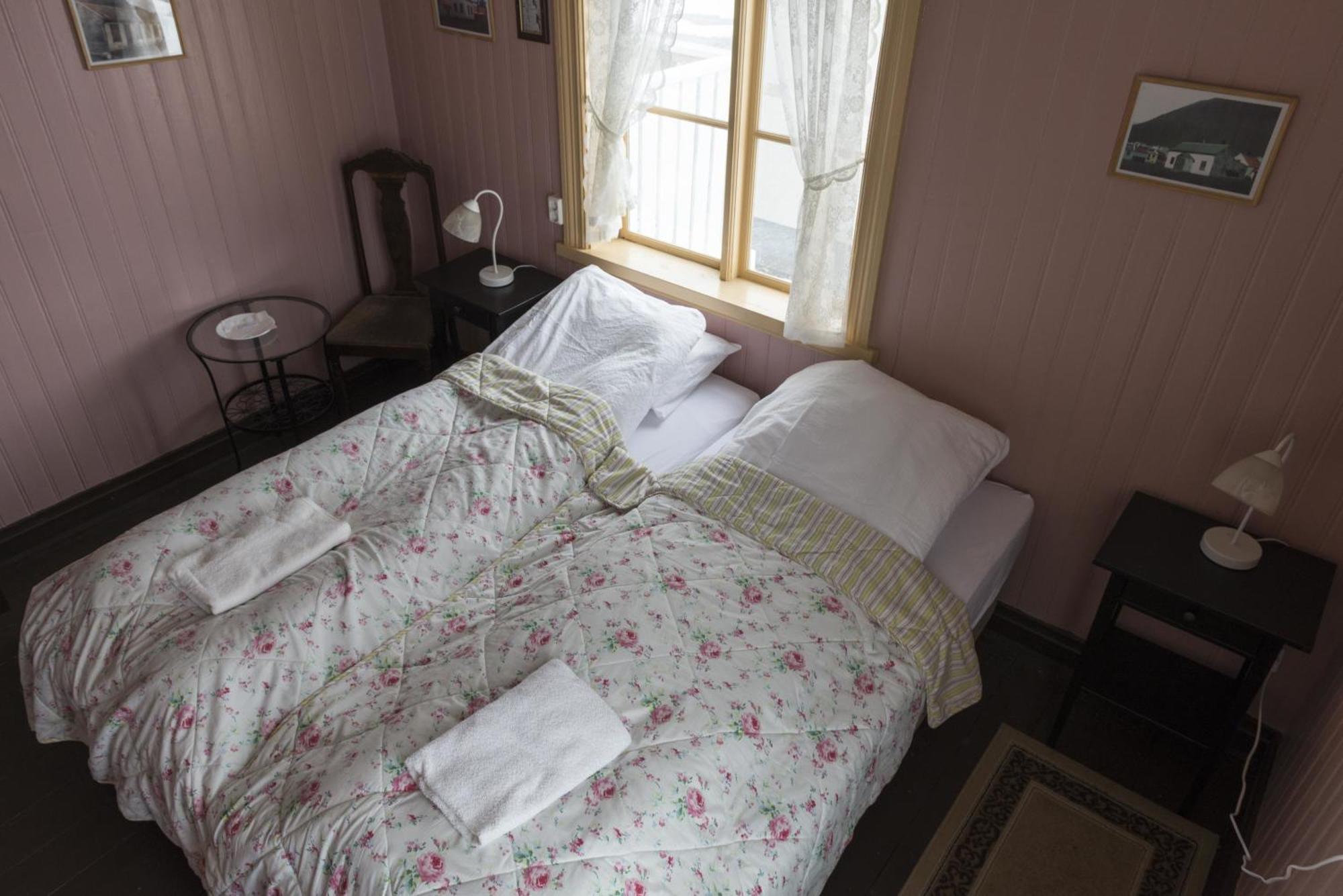 Einarshusid Guesthouse Bolungarvik Luaran gambar